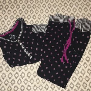 Cute pajama set!